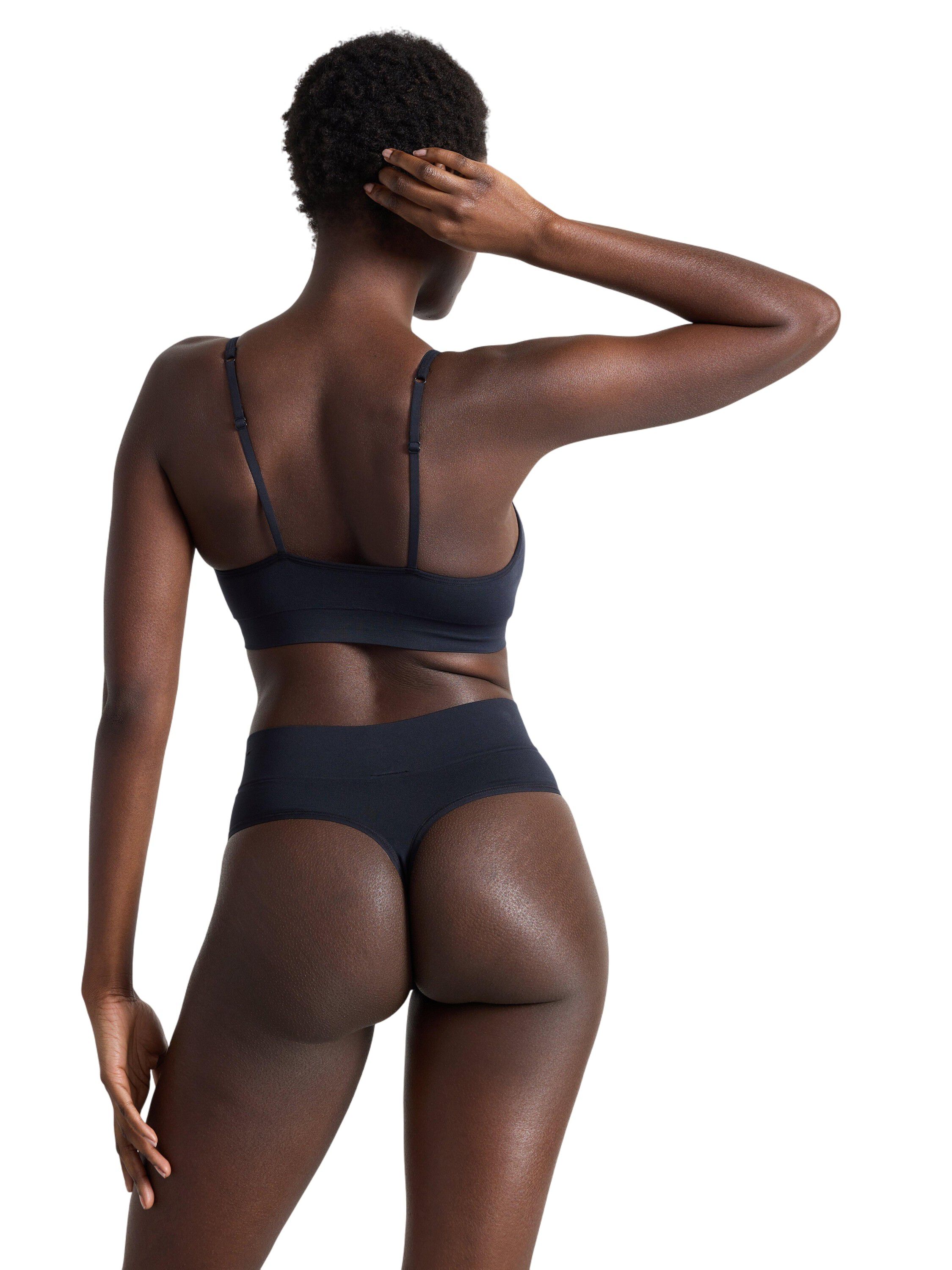 Comfy soft bra with thin, removable