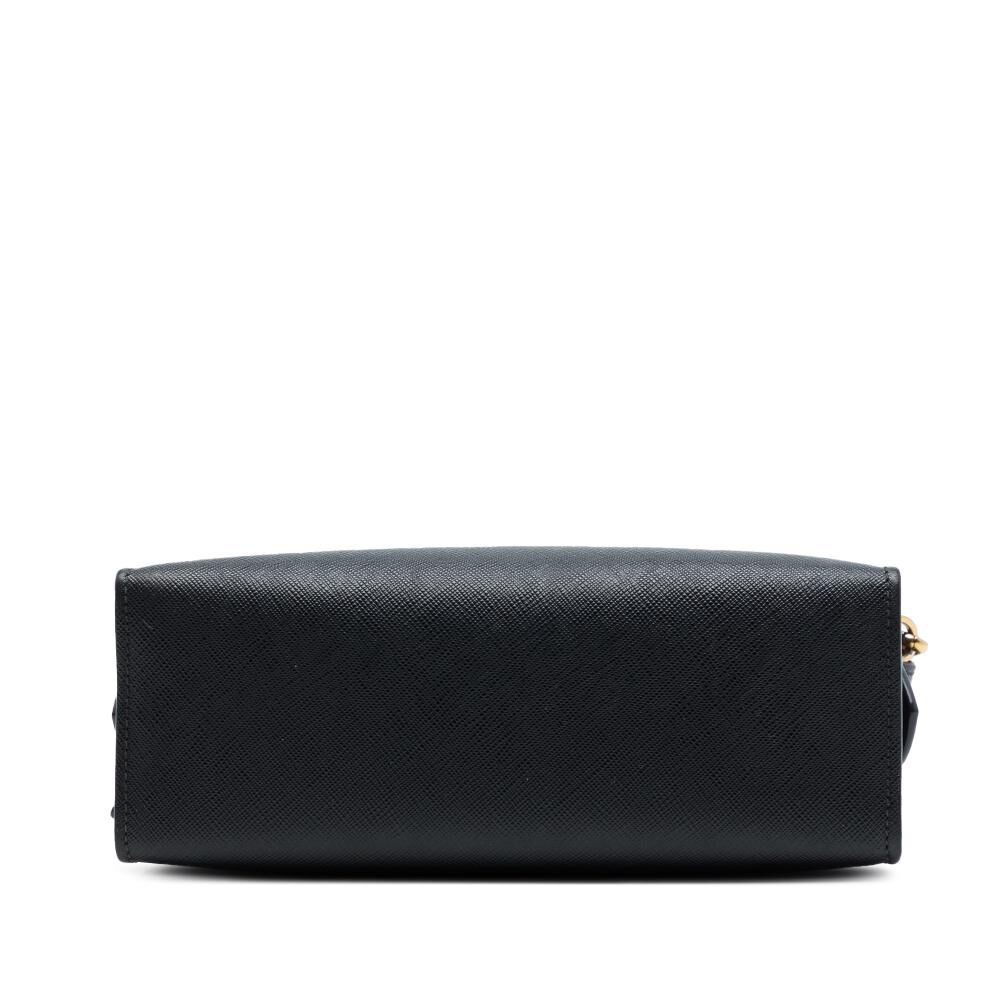 Prada Esplanade