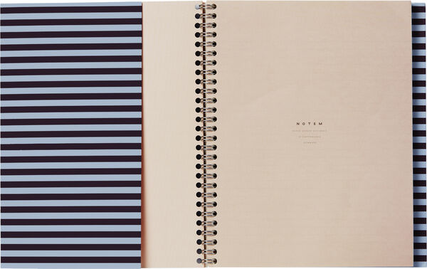 NELA Notebook med spiralryg - Stor, Bordeaux og blå