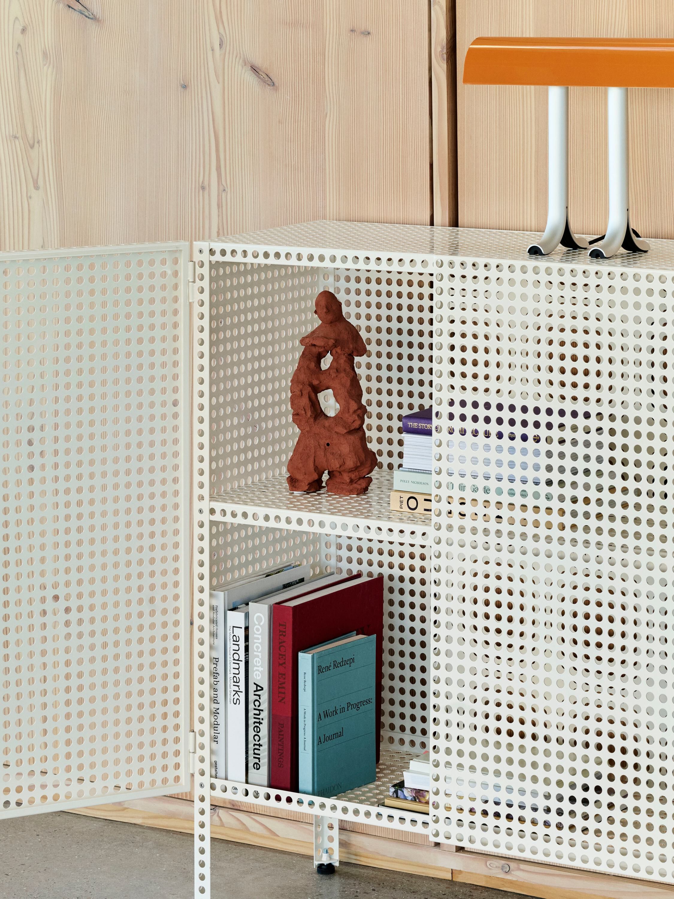 Perforated Cabinet Floor-Medium-Egg