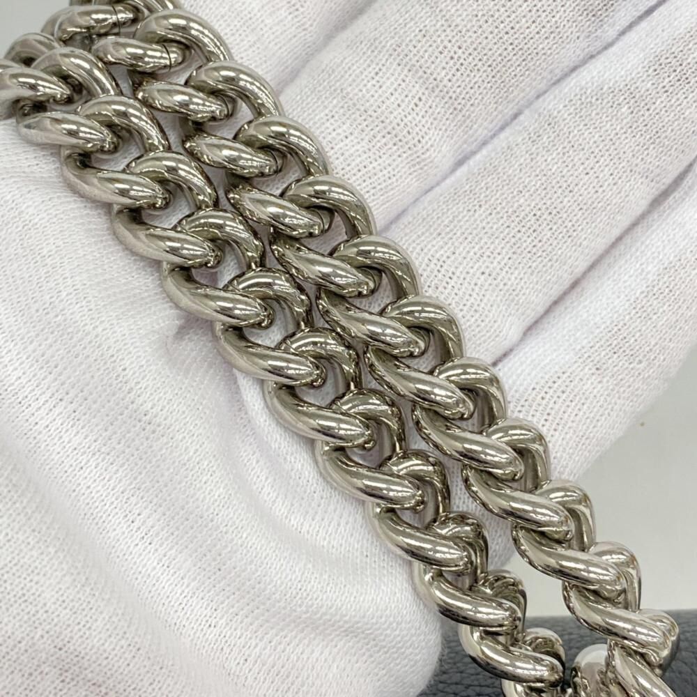 Louis Vuitton Mylockme