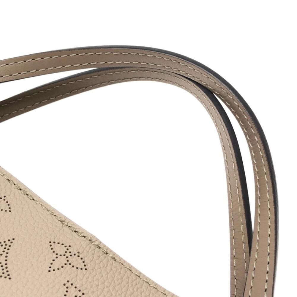 Louis Vuitton Mahina