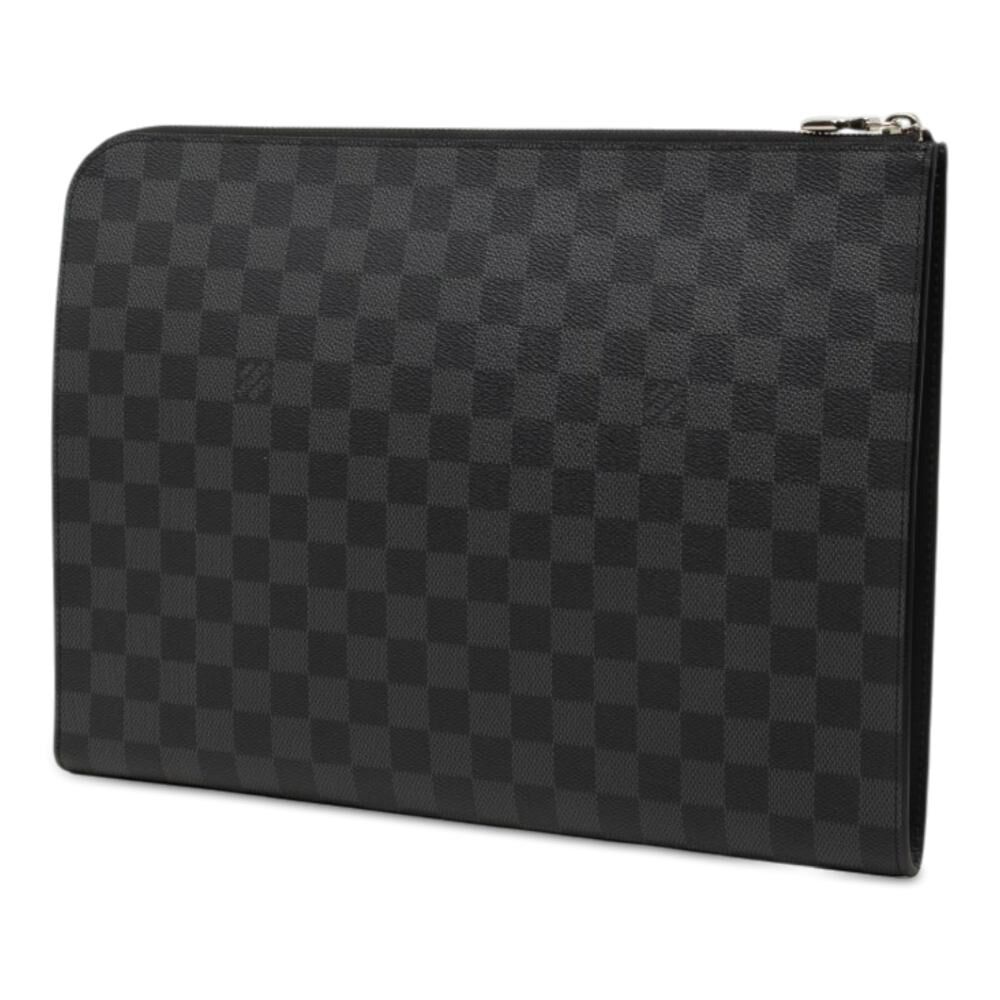 Louis Vuitton Clutch