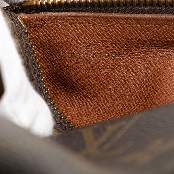 Louis Vuitton Papillon