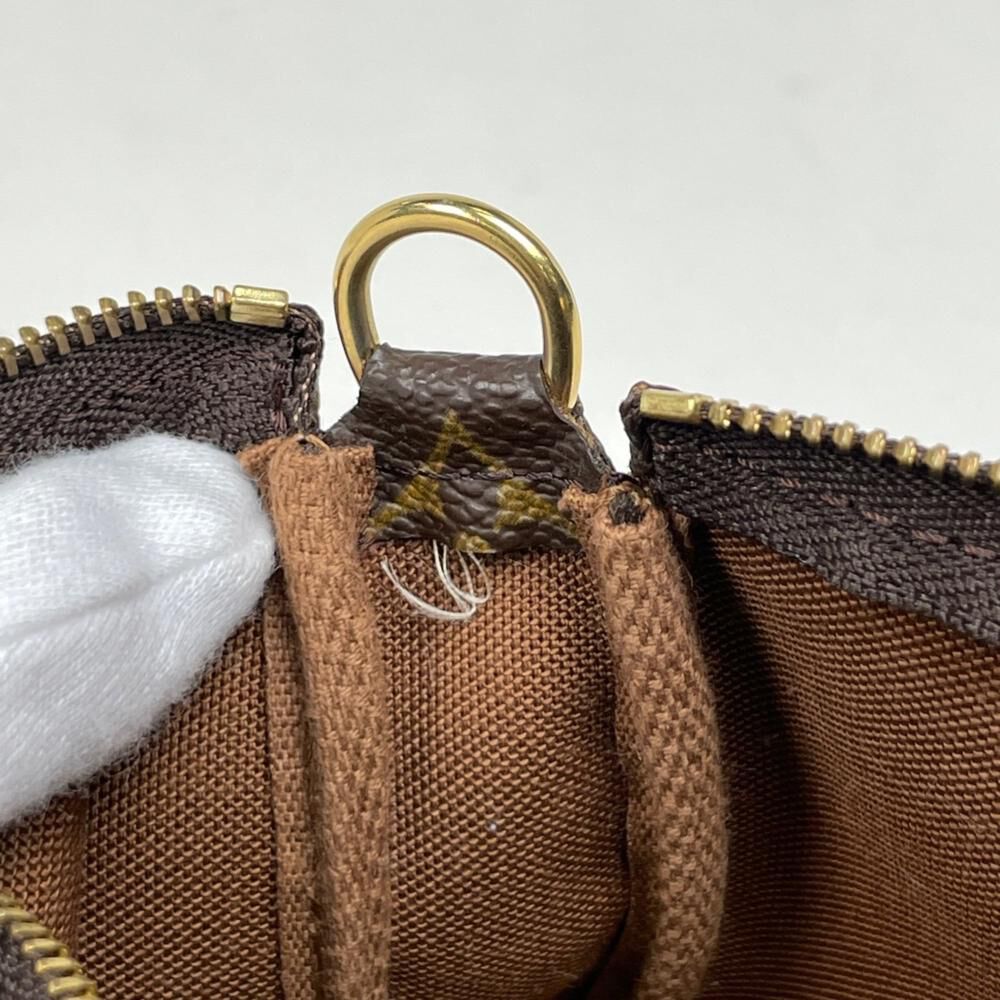 Louis Vuitton Pochette Accessoires