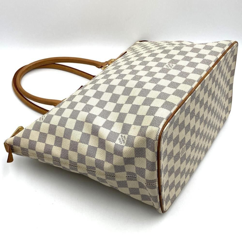 Louis Vuitton Saleya