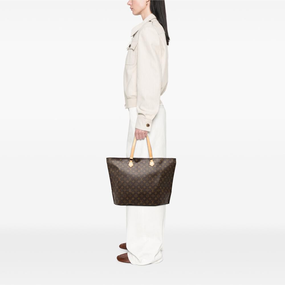 Louis Vuitton Neverfull