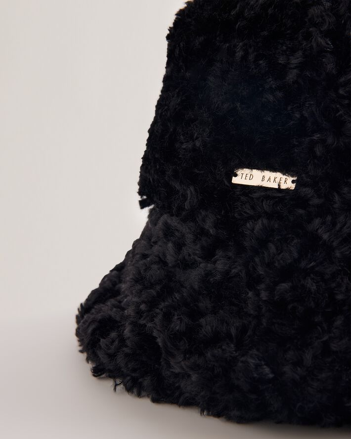 FLUFFYI Faux Shearling Bucket Hat