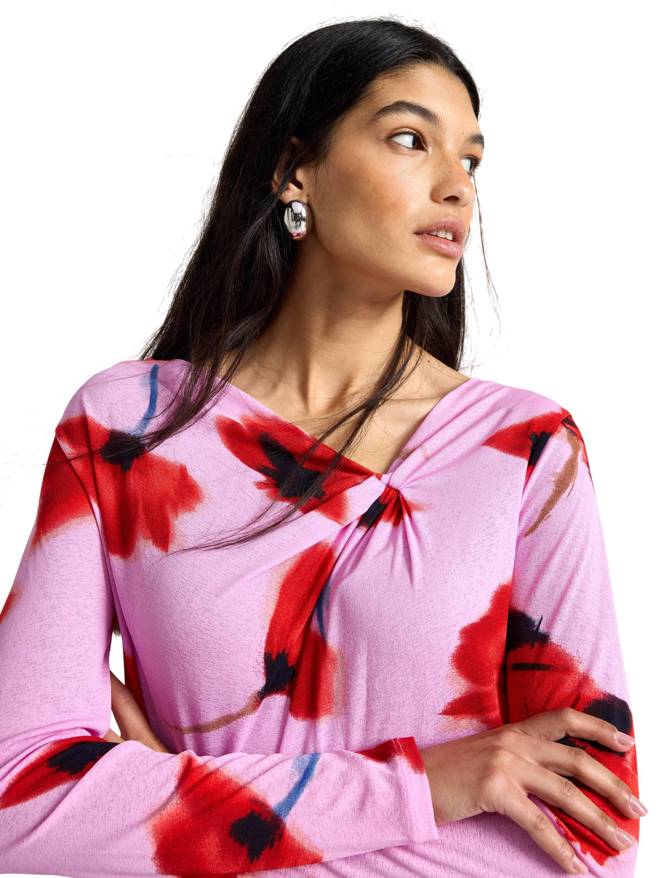 Long-sleeved top with allover motif