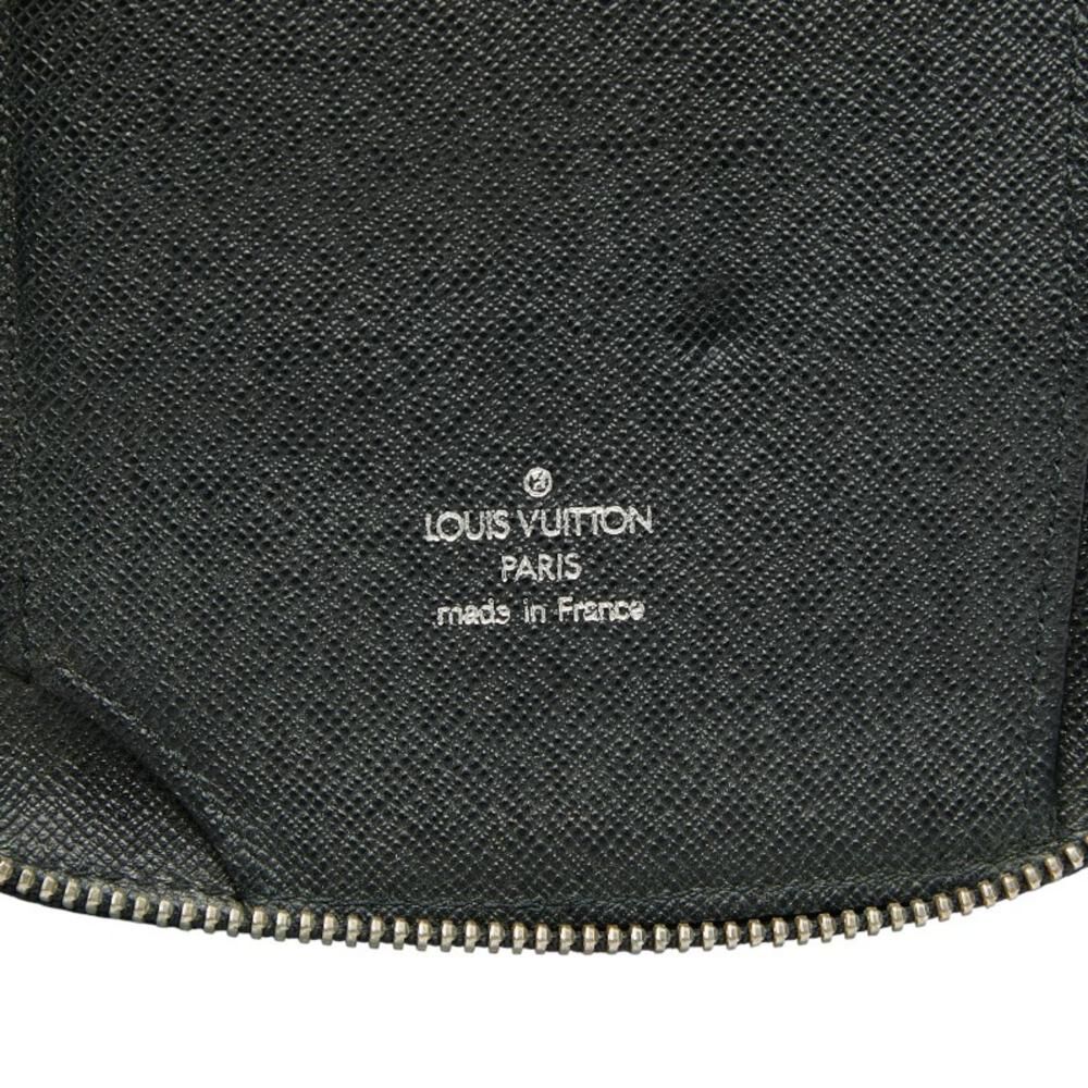 Louis Vuitton Pouch