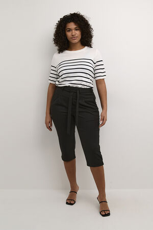 KCjenna Belt Capri Pants