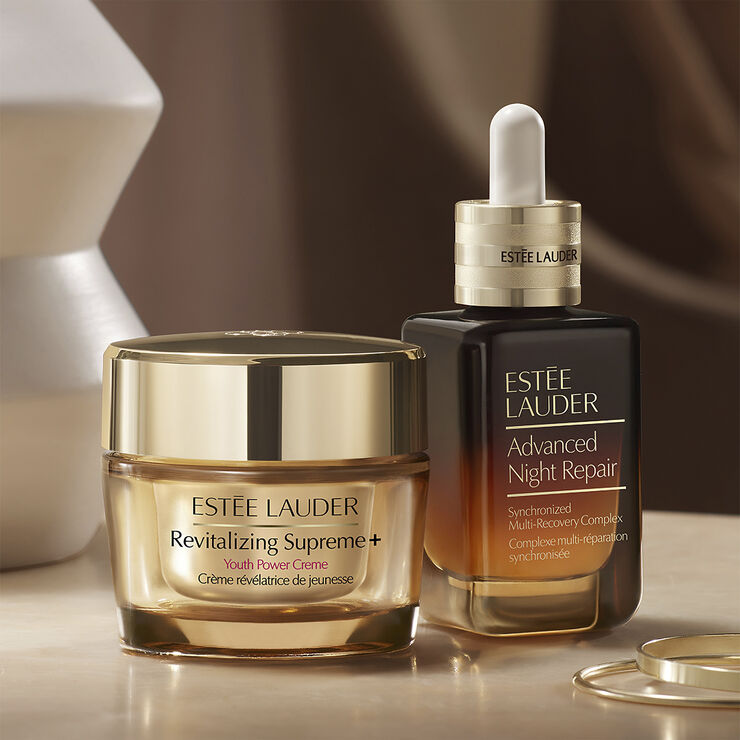 Revitalizing Supreme+ Youth Power Crème