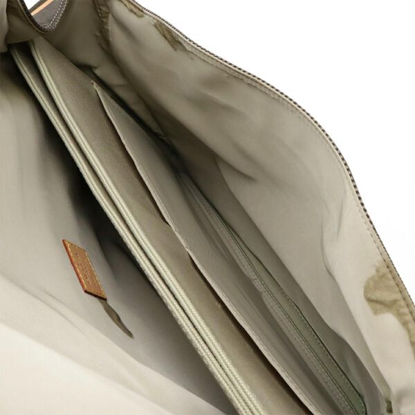 Louis Vuitton Messenger