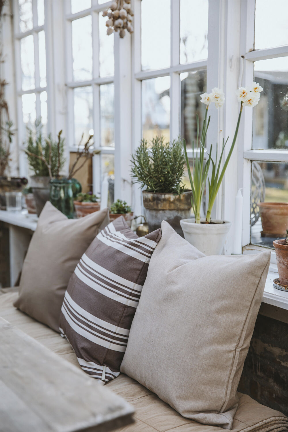 Fossflakes udend&oslash;rspude 50x50 cm. Taupe