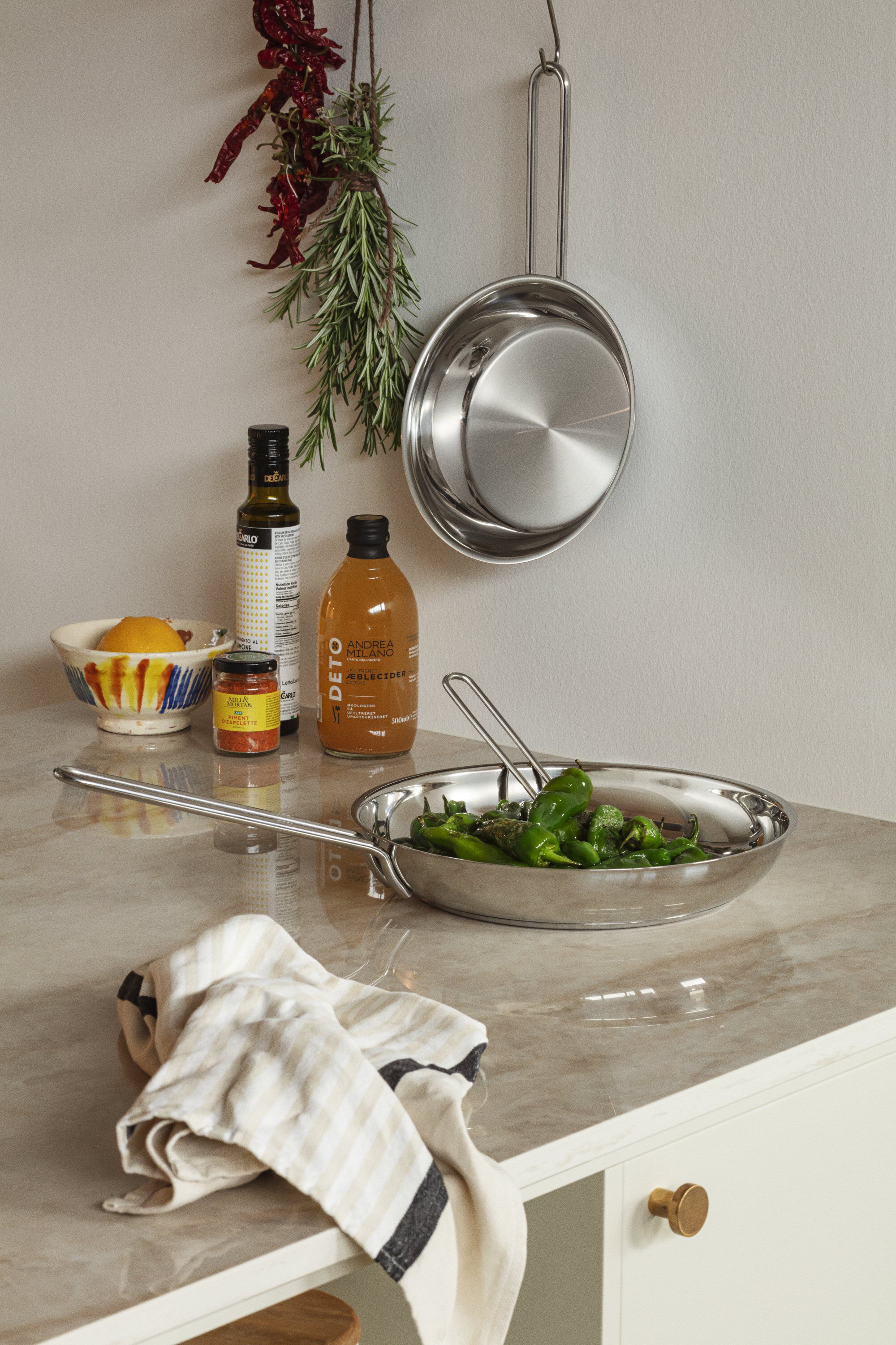 Stainless Steel Stegepande 20 cm steel base