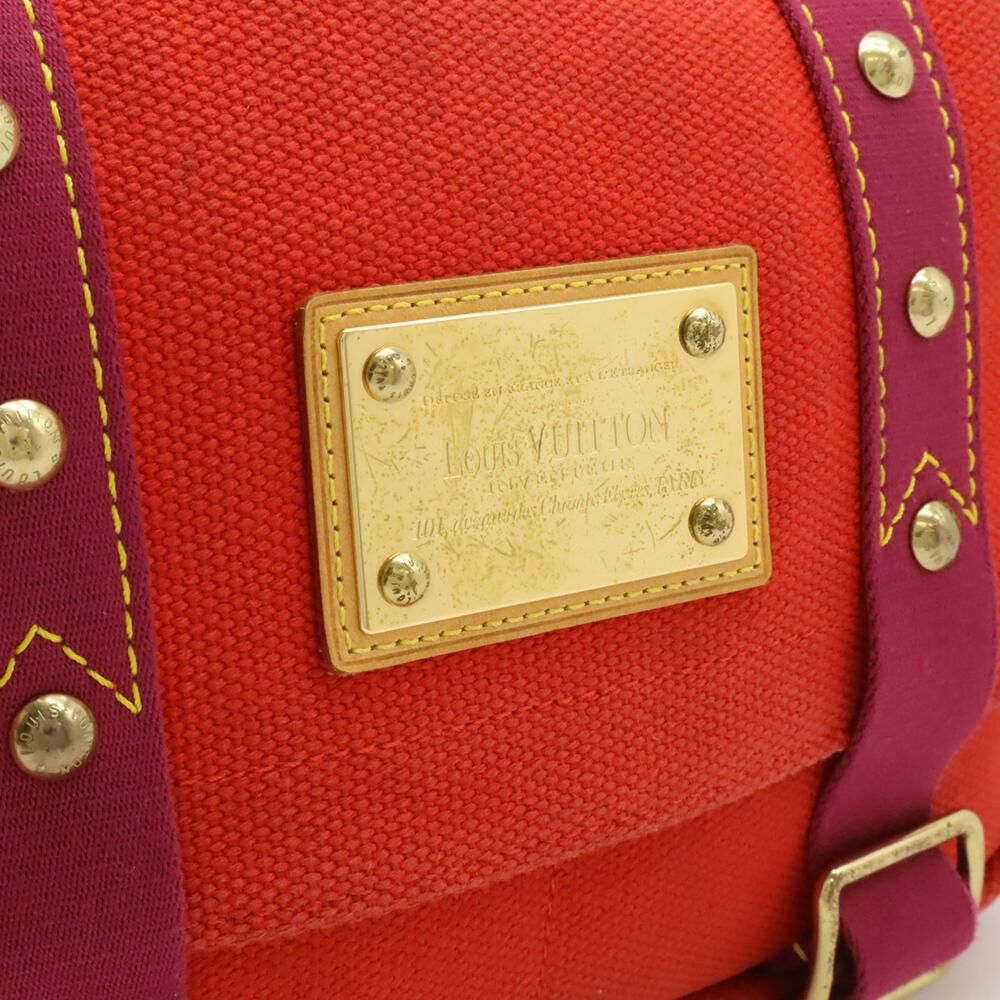 Louis Vuitton Antigua