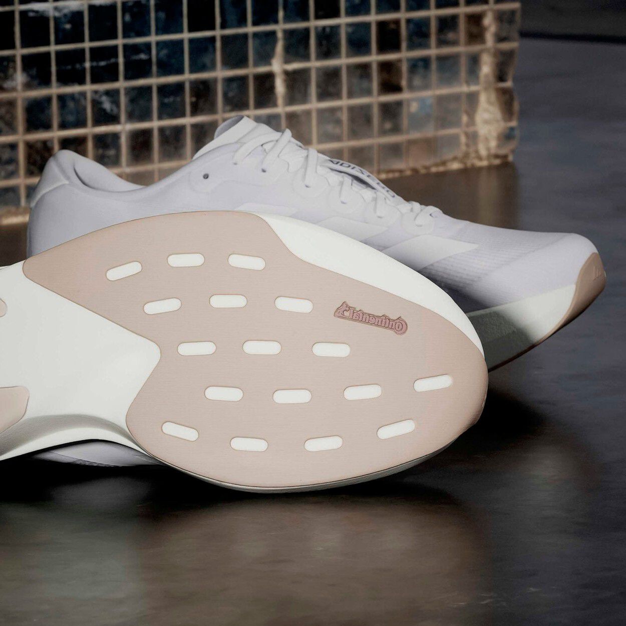 Adizero Evo SL L&oslash;besko