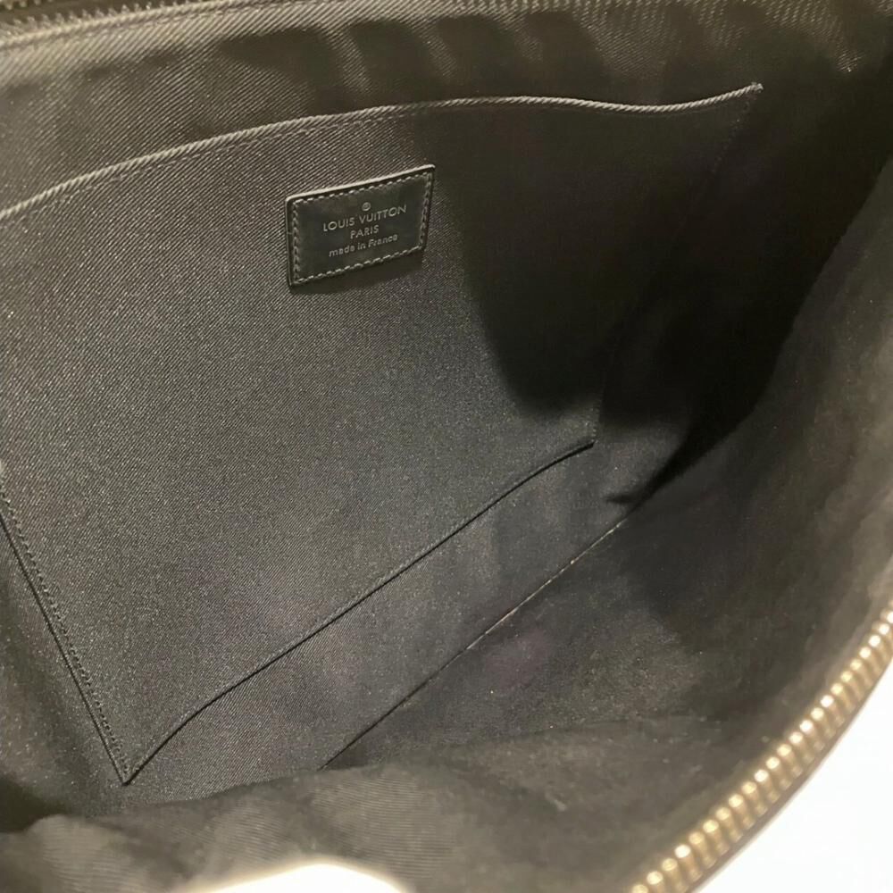 Louis Vuitton Clutch