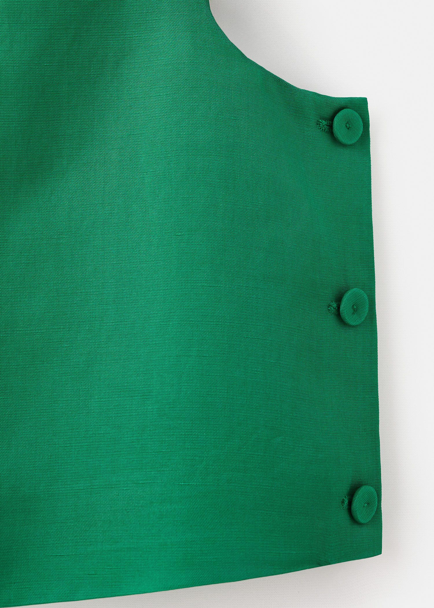 Linen blend top with buttons