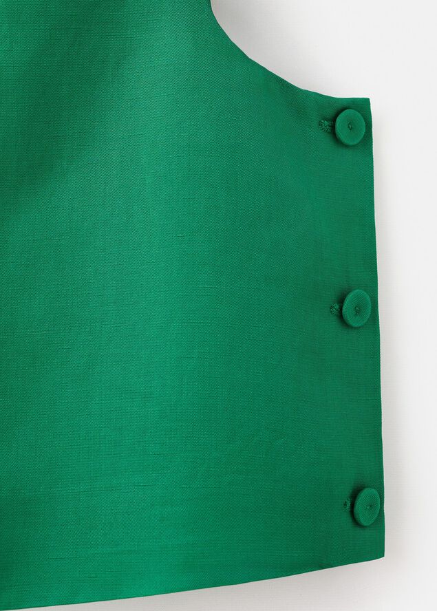 Linen blend top with buttons