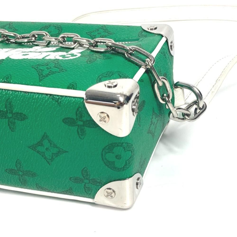 Louis Vuitton Shoulder Bags