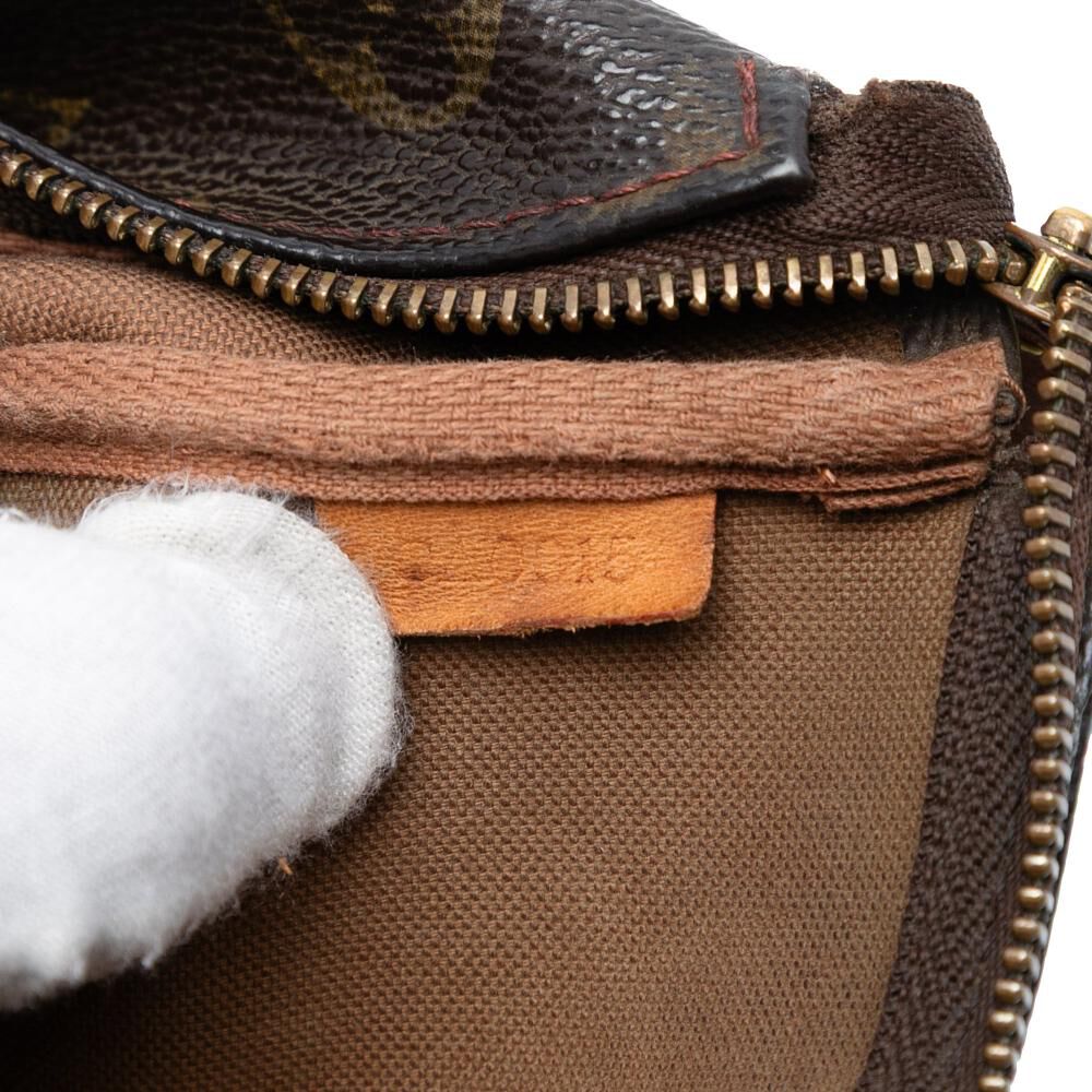 Louis Vuitton Pochette Accessoires