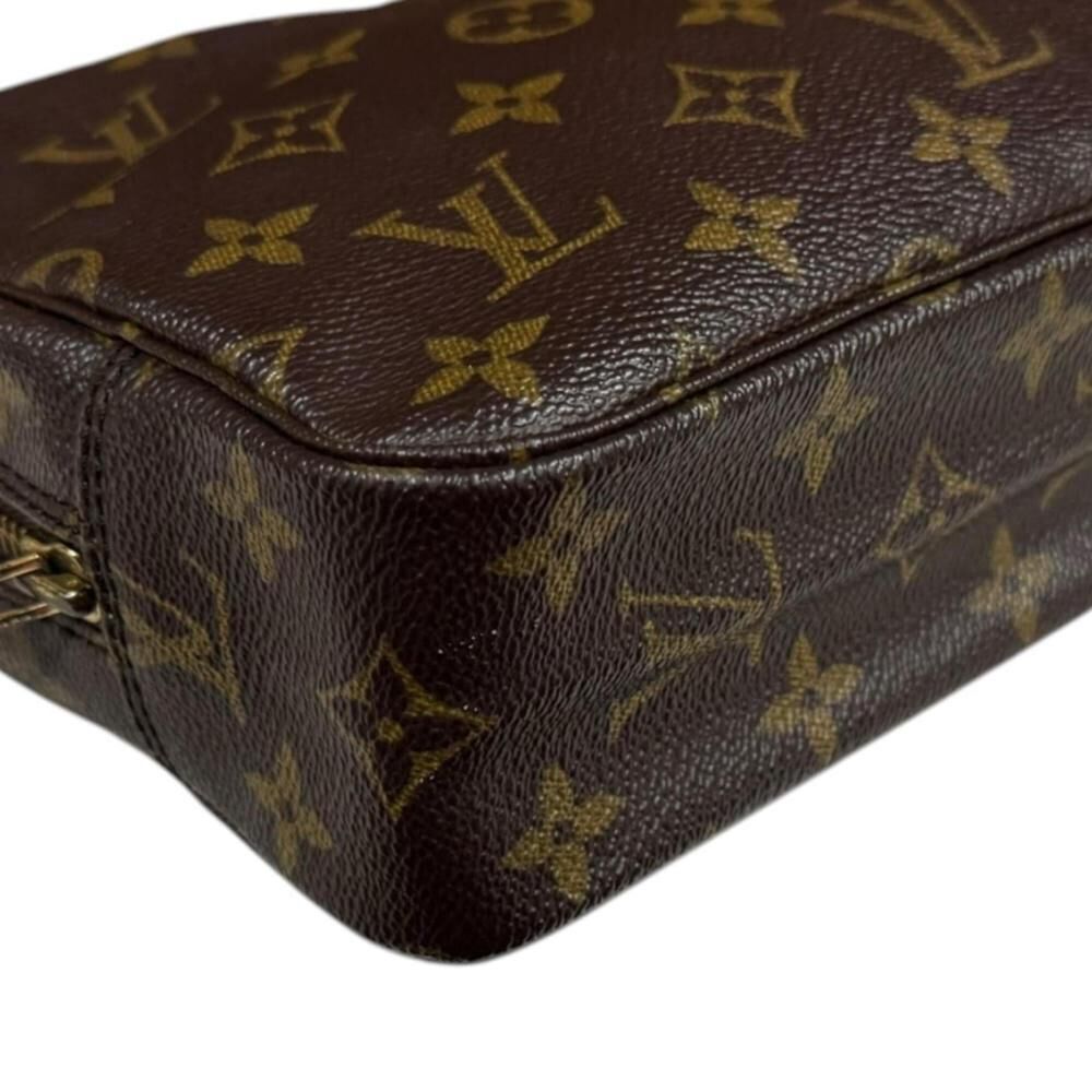 Louis Vuitton Trousse Toilette