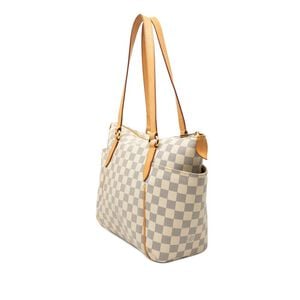 Louis Vuitton Totally
