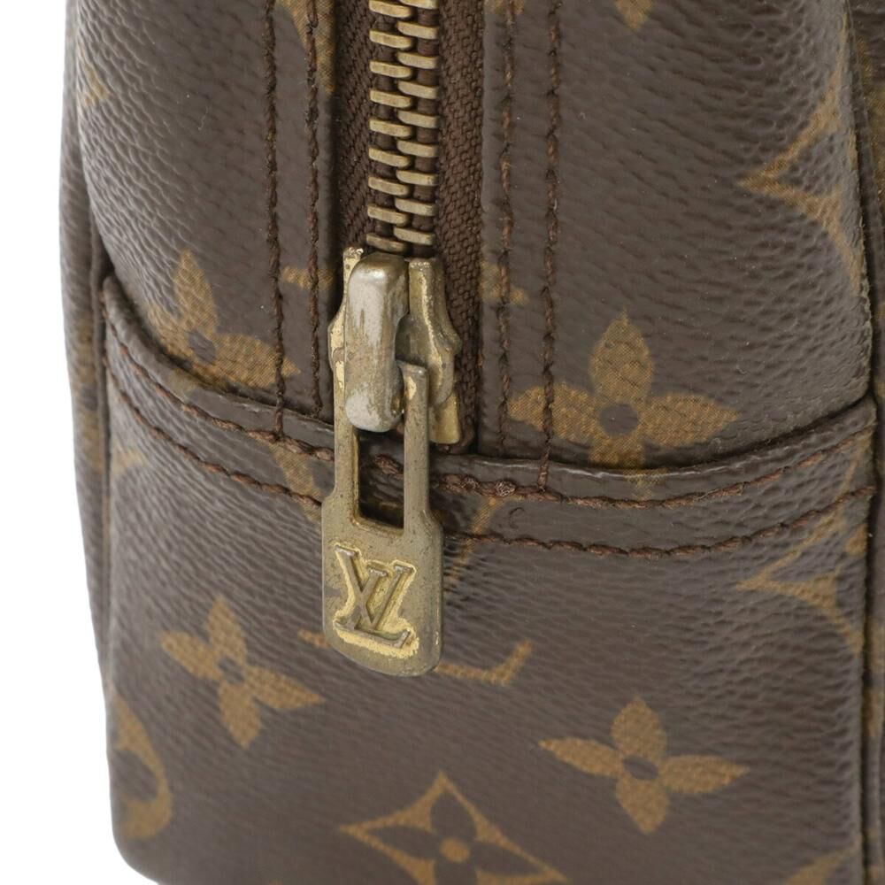 Louis Vuitton Clutch