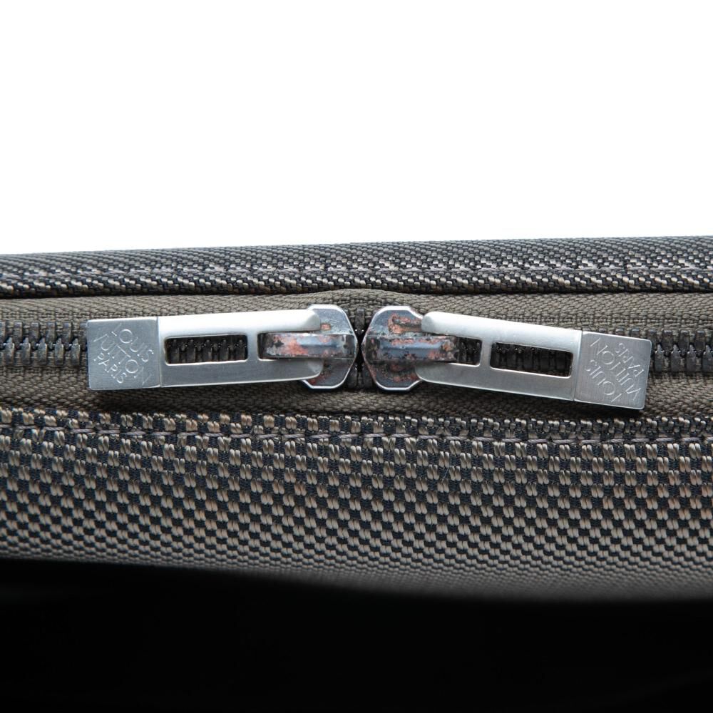 Louis Vuitton Damier Geant Associe