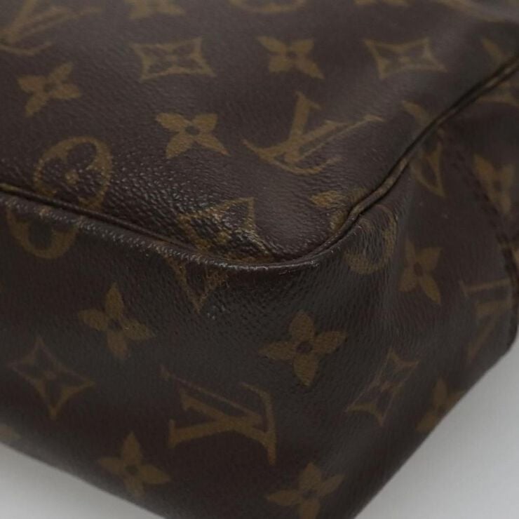 Louis Vuitton Trousse Toilette