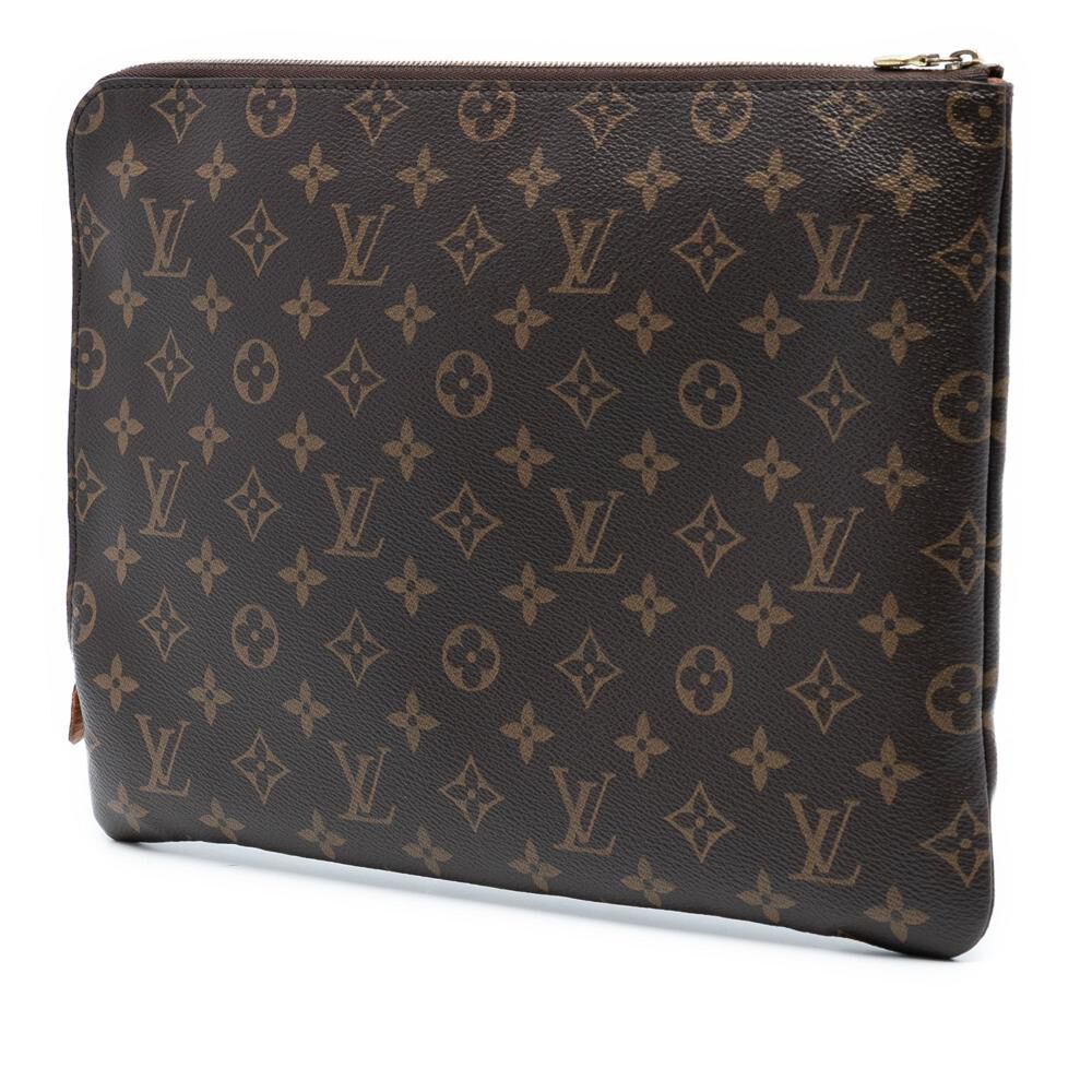 Louis Vuitton Clutch