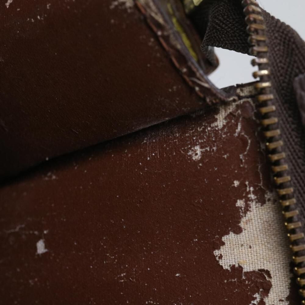 Louis Vuitton Poche Toilette