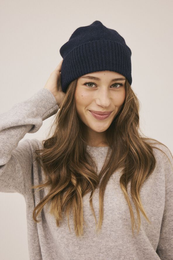 Karrie 16 - 100% Cashmere