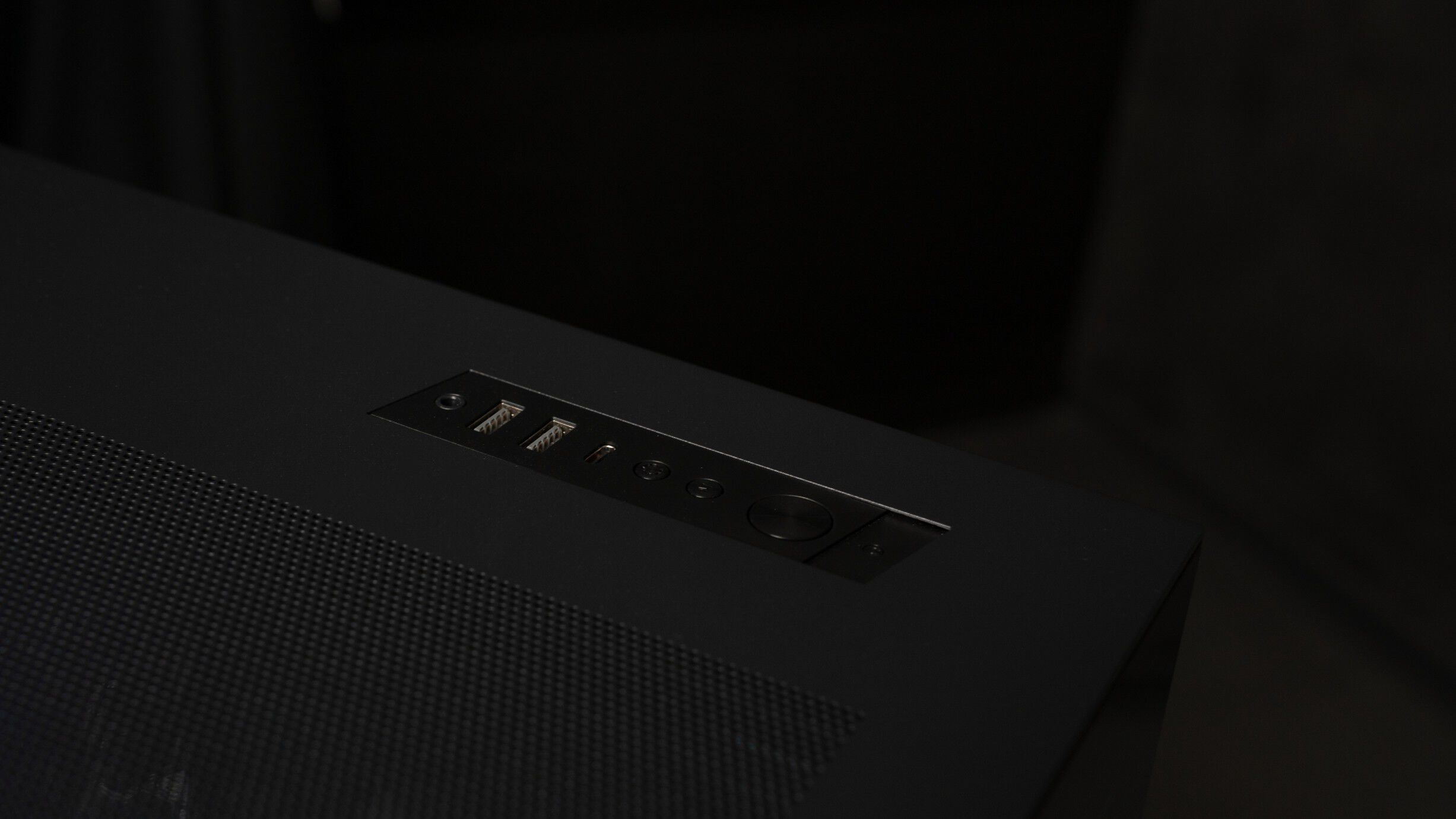 Almighty TR906 - 5090 Gaming PC