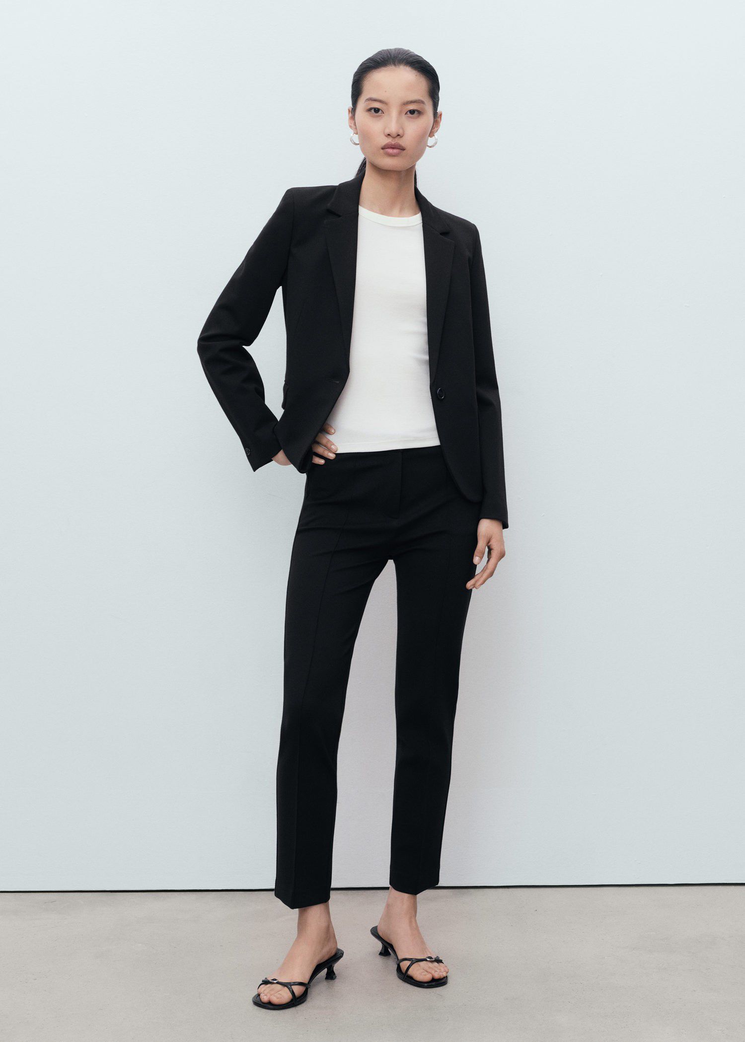 Straight mid-rise trousers