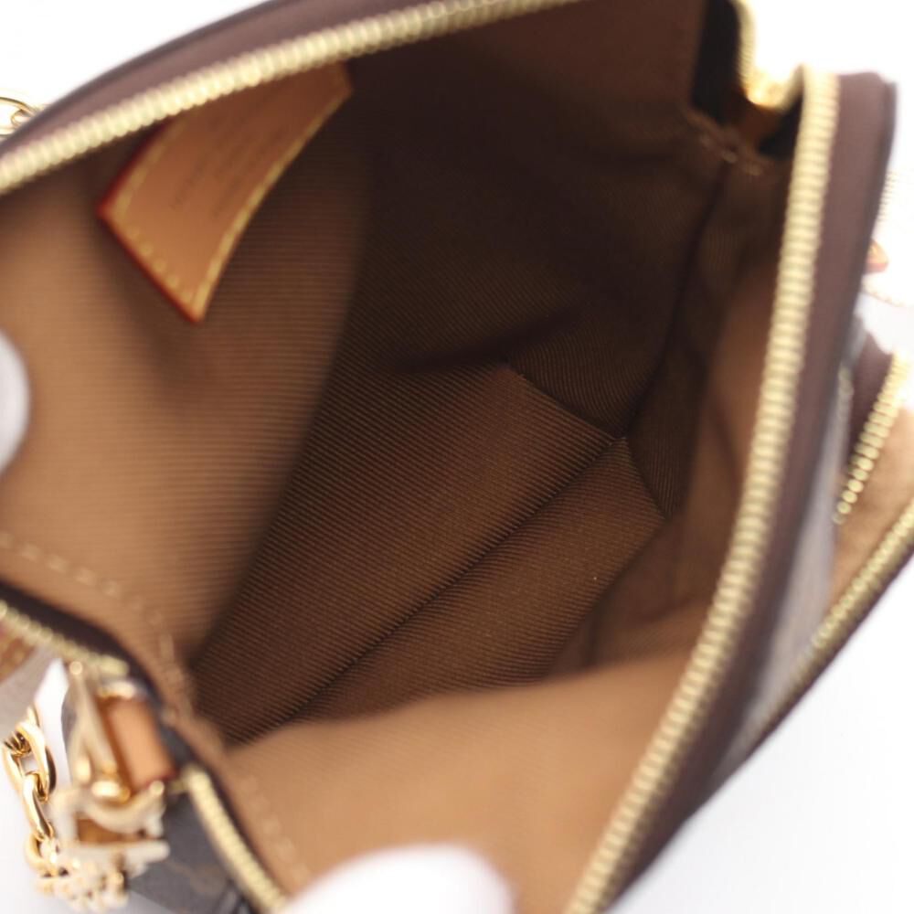 Louis Vuitton Shoulder Bags