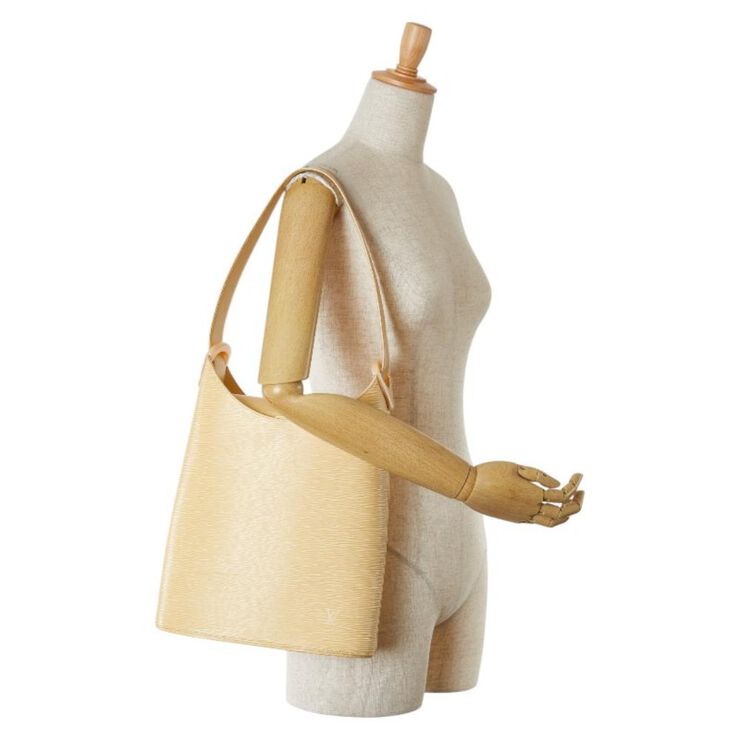 Louis Vuitton Shoulder Bags