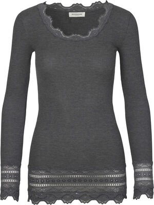 Silk t-shirt medium ls w/wide lace