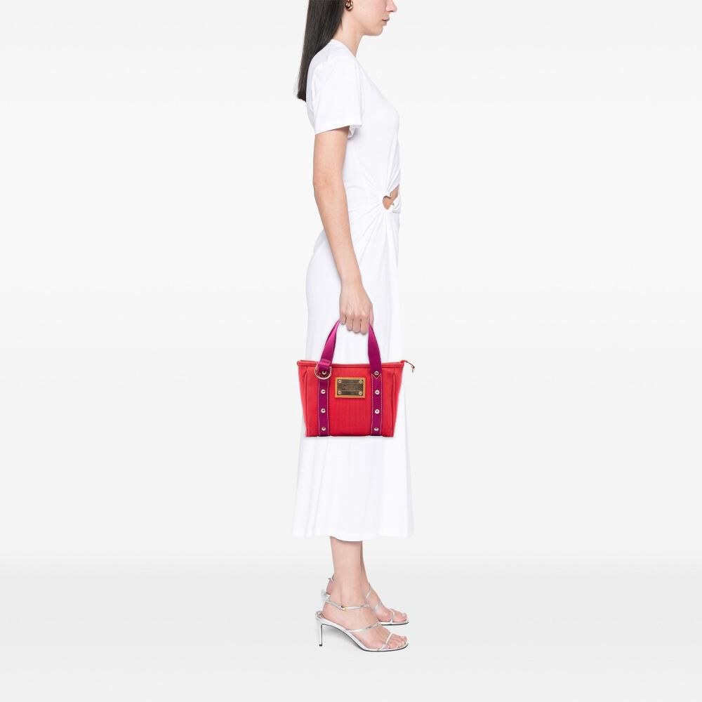 Louis Vuitton Antigua