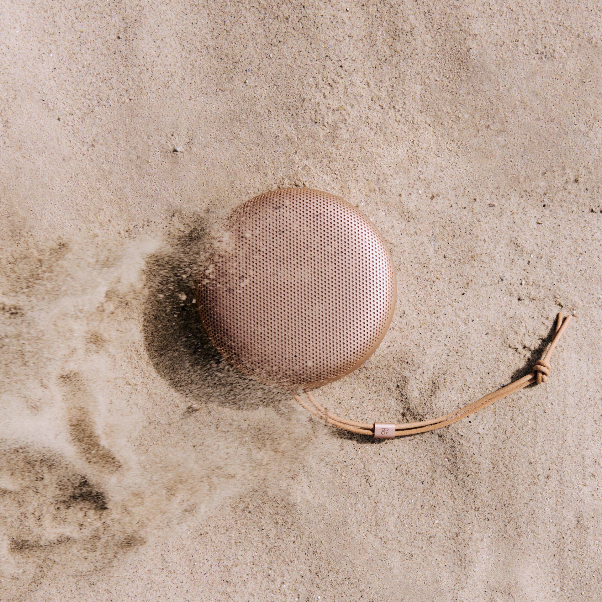 Beosound A1 3rd Gen Honey Tone