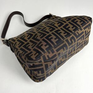 Fendi Baguette