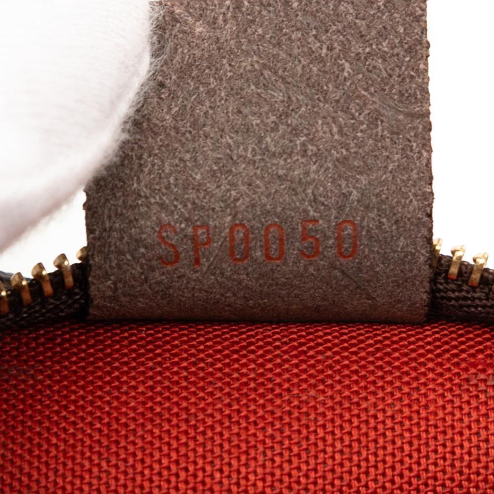 Louis Vuitton Shoulder Bags