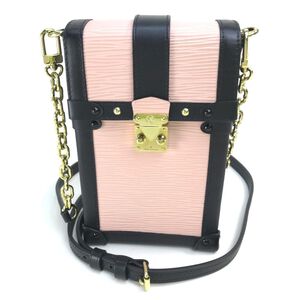 Louis Vuitton Shoulder Bags