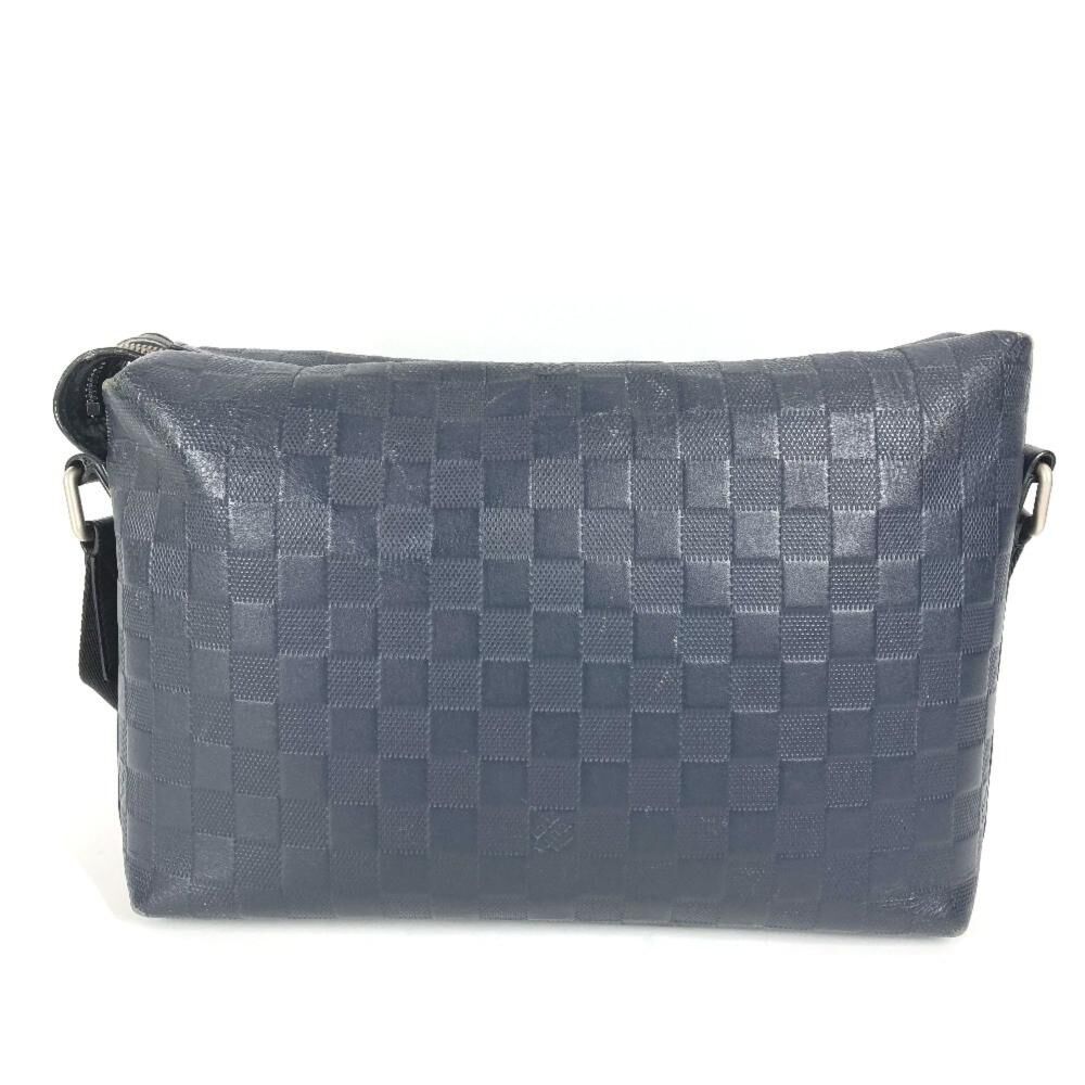 Louis Vuitton Crossbody Bag