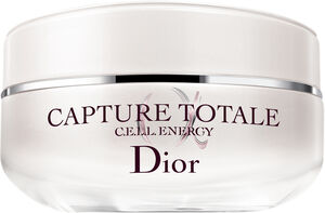 Capture Totale Firming & Wrinkle-Correcting Eye Creme