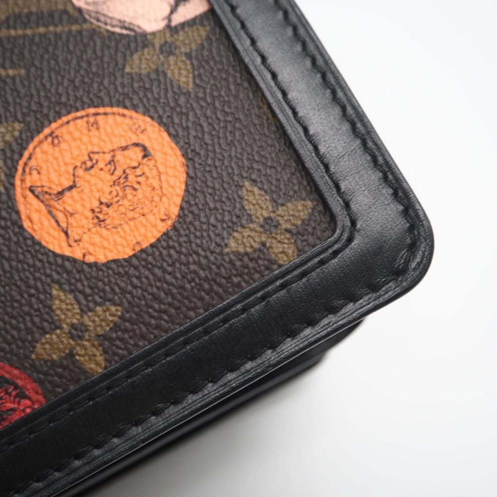 Louis Vuitton Dauphine