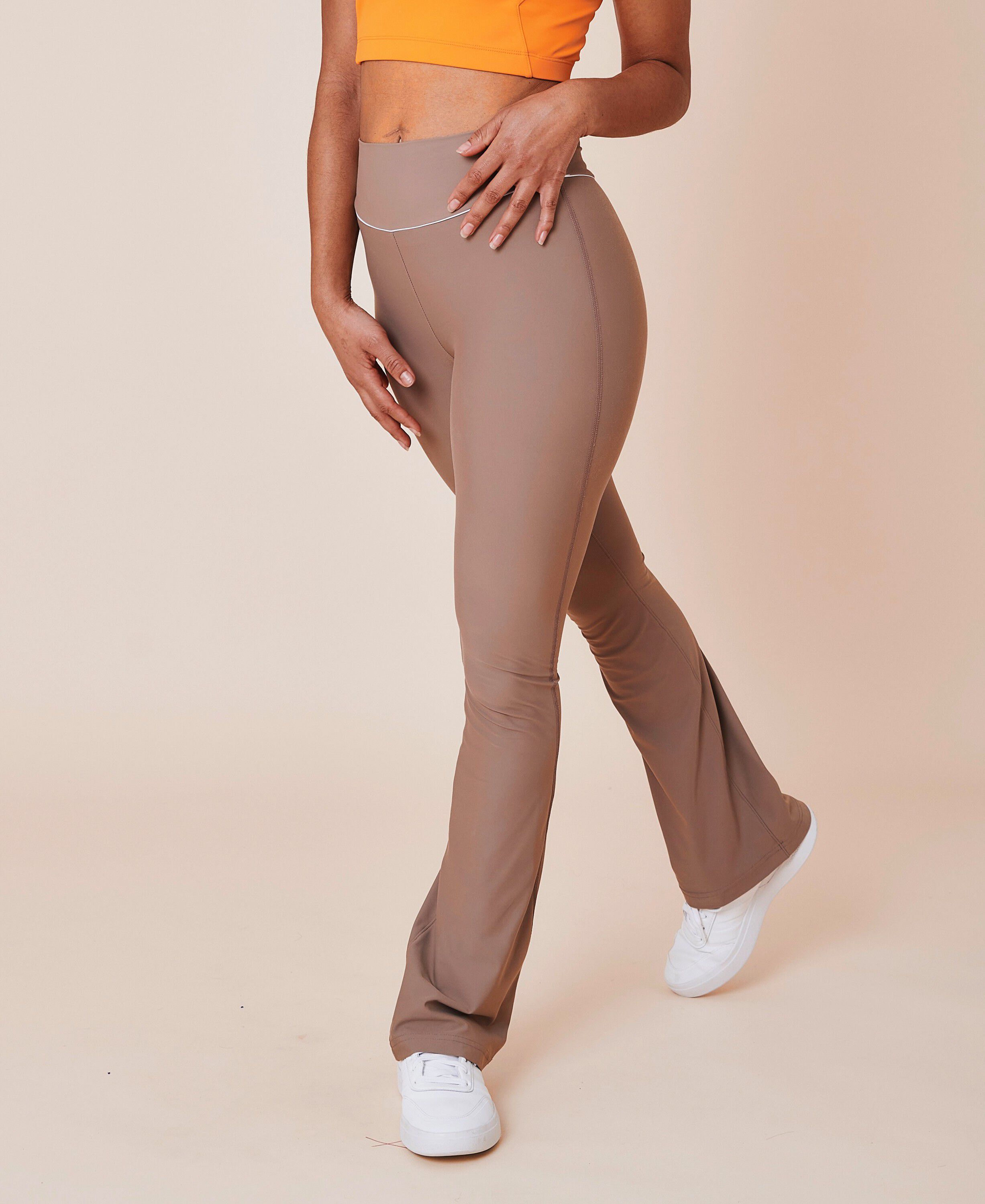 Peak high-waist flared brushed leggings - Ocean