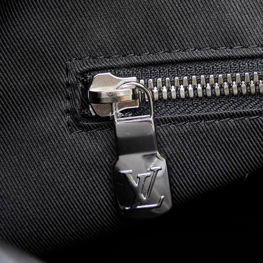 Louis Vuitton Tote