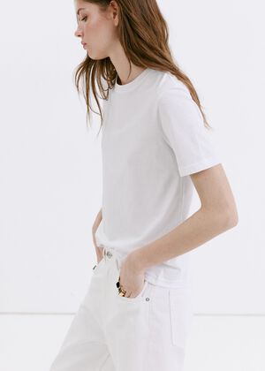 Rounded neck cotton t-shirt